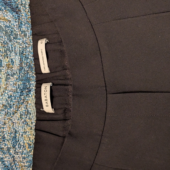 Babaton Charcoal Pleated Skirt - Picture 2 of 5